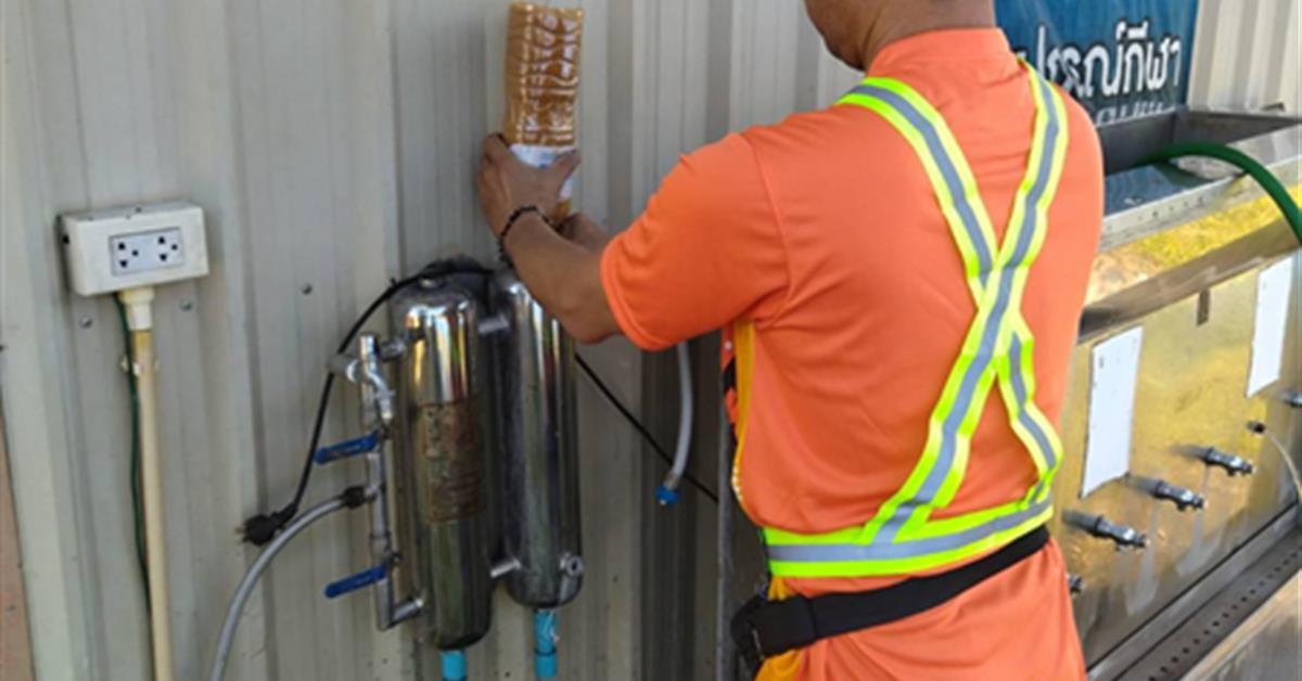 กองกิจการนิสิต ดำเนินการปรับปรุงพื้นที่สนามกีฬา เพื่อสุขอนามัยและความปลอดภัยของผู้ใช้บริการ
